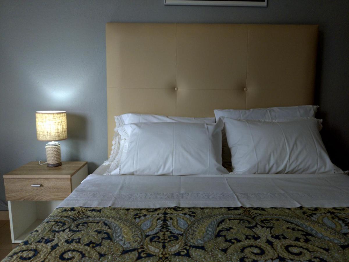 Hospitable Appartment In The Central Park, Xánthi Ngoại thất bức ảnh