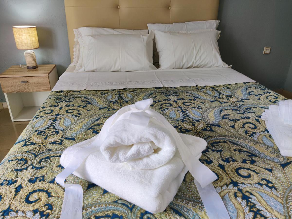 Hospitable Appartment In The Central Park, Xánthi Ngoại thất bức ảnh