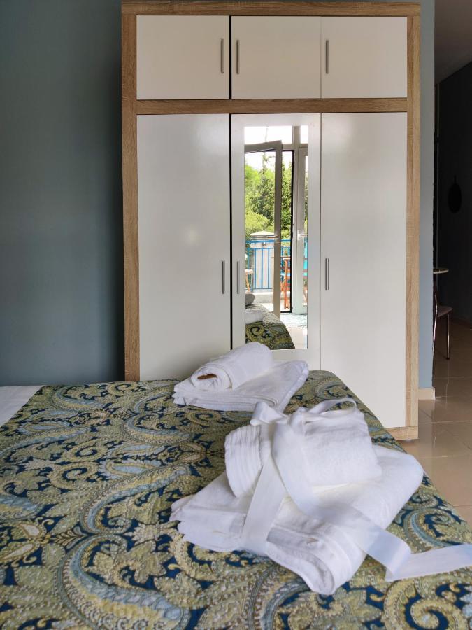Hospitable Appartment In The Central Park, Xánthi Ngoại thất bức ảnh
