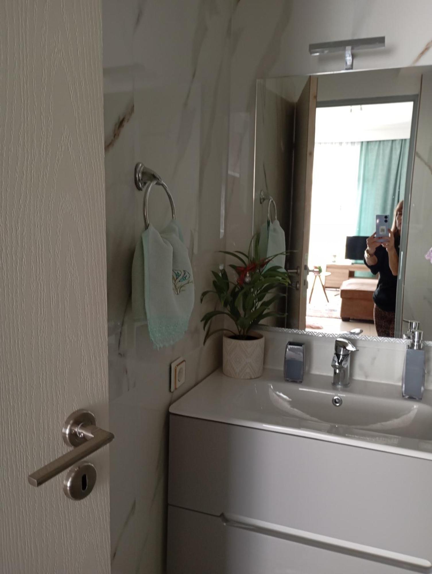 Hospitable Appartment In The Central Park, Xánthi Ngoại thất bức ảnh
